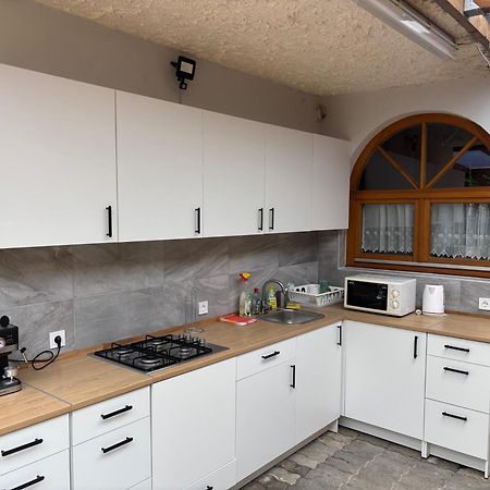 Molnar Apartman 자르마디 외부 사진